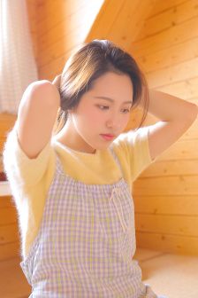 黑色背景国徽手机壁纸